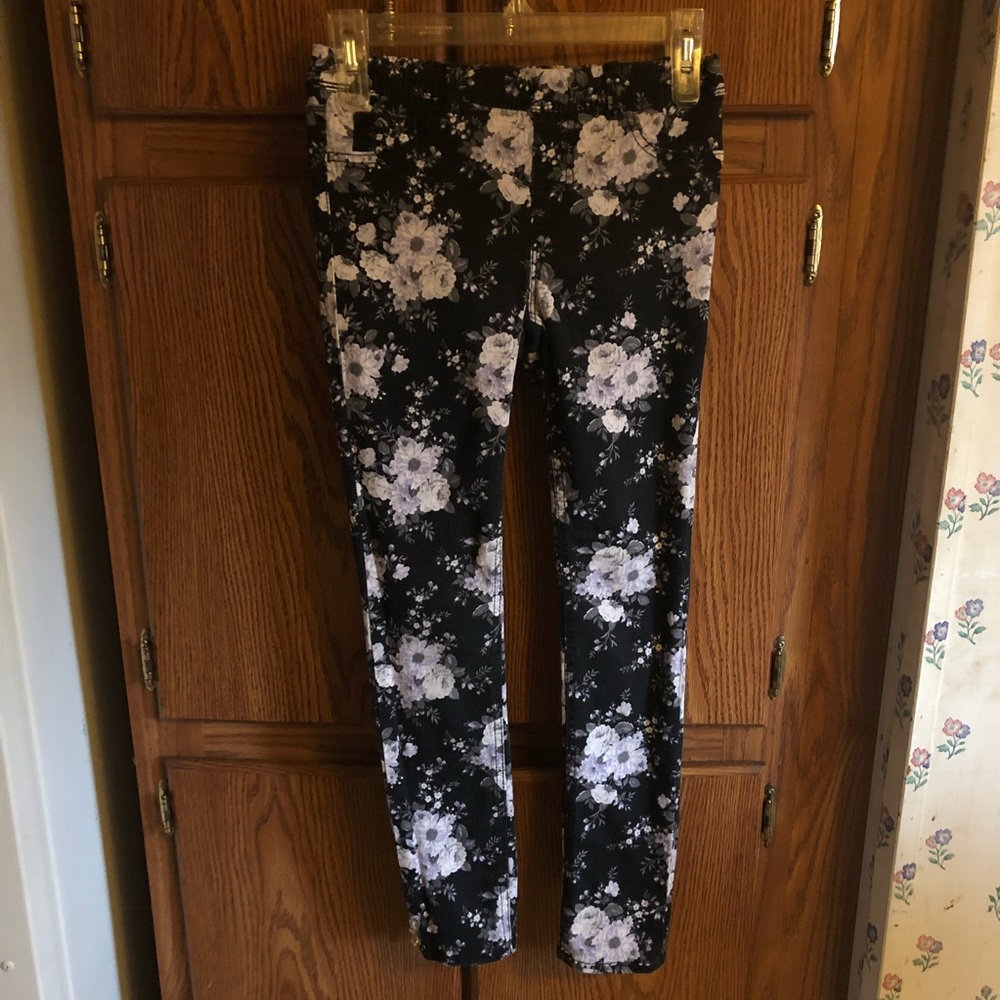 Girl’s Floral Jeggings